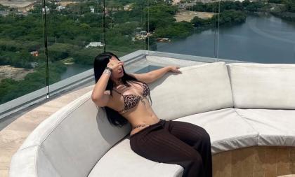 647206944: Chica busca chico en Pontevedra