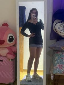 613264921: Chica busca chico en Málaga