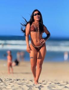 614823371: Chica busca chico en Granada