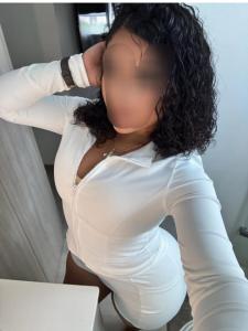 742082911: Chica busca chico en Murcia