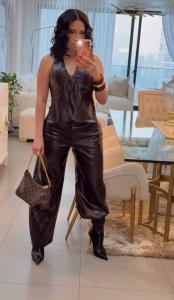 643091514: Chica busca chico en Menorca