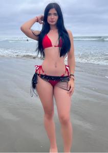 672851975: Chica busca chico en Barcelona