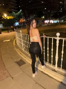 614077661: Chica busca chico en Zaragoza