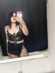 612278770: Chica busca chico en Barcelona