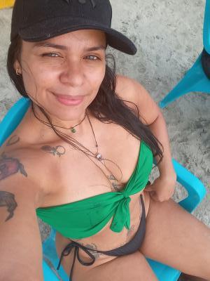 613617404: Chica busca chico en Almería