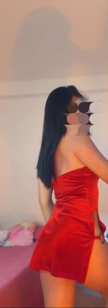 602427136: Chica busca chico en Sevilla