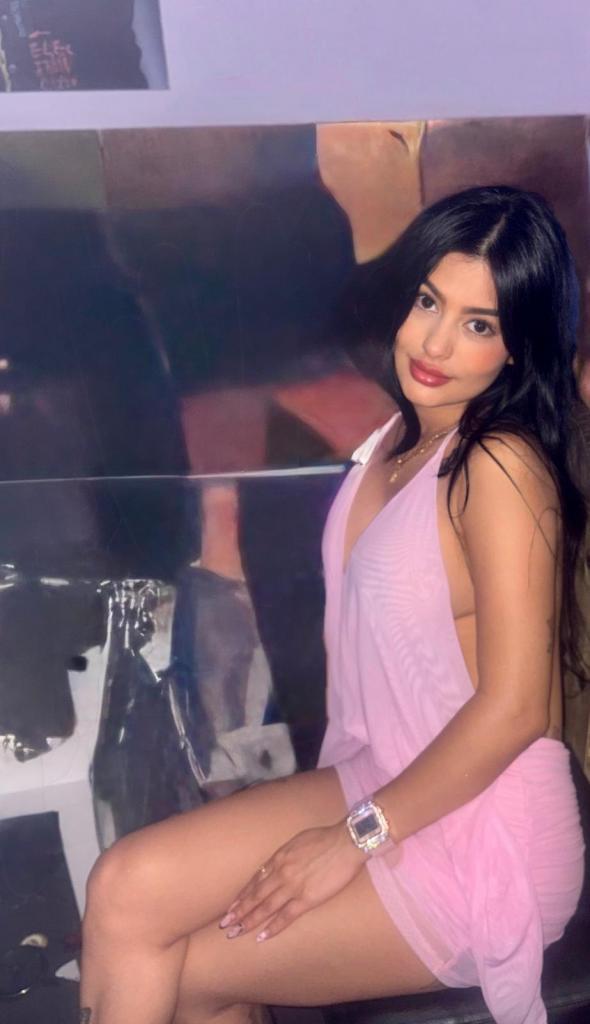 612554283: Chica busca chico en Valencia