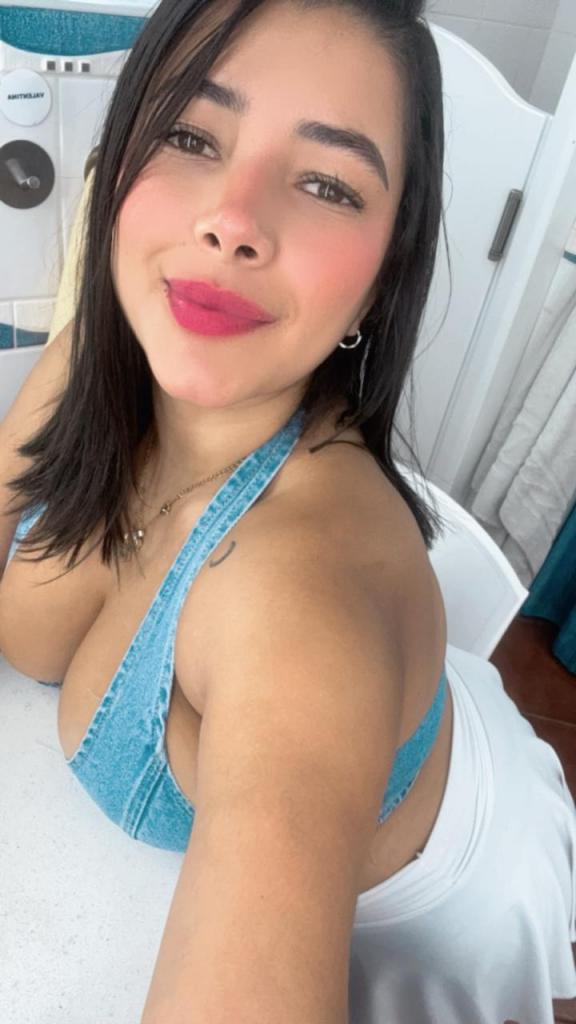 617163834: Chica busca chico en Murcia