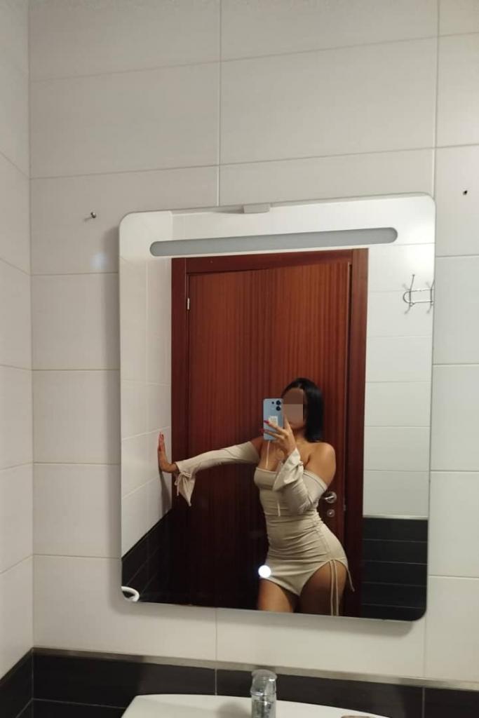 653258679: Chica busca chico en Huesca