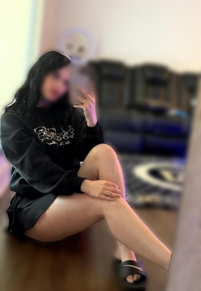 604189592: Chica busca chico en Cantabria