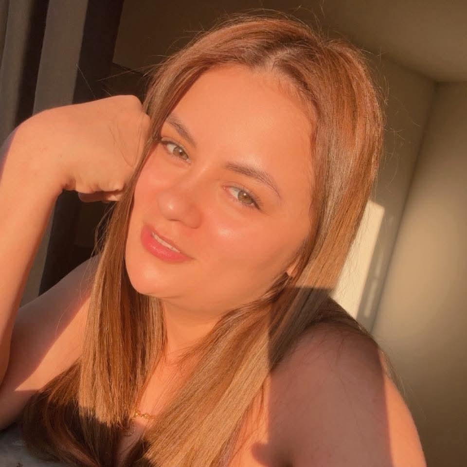 Chica busca chico en Cuenca: 