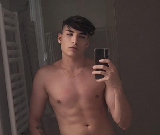 624386159: Chico busca chica en Murcia