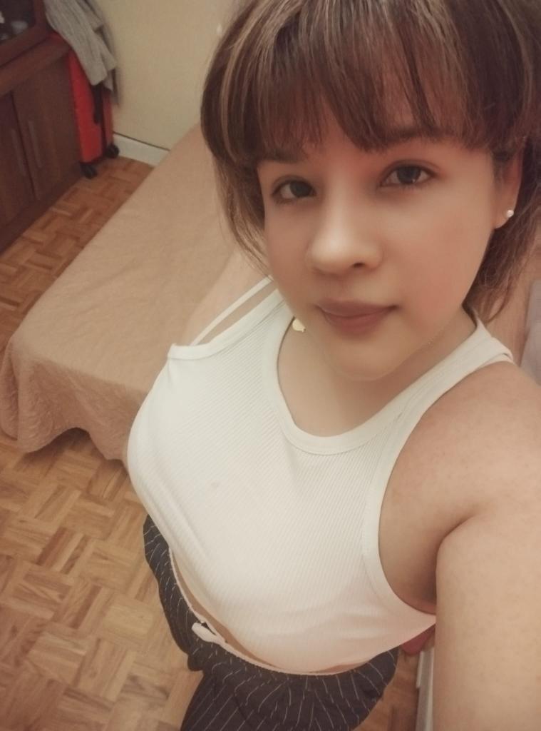 603812236: Chica busca chico en Granada