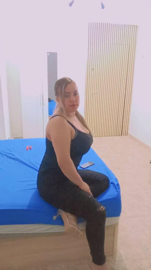 647291348: Chica busca chico en Mallorca
