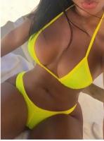 610076417: Chica busca chico en La Coruña