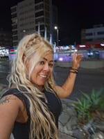 681880667: Chica busca chico en Sevilla