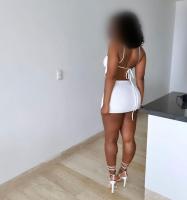 672977341: Chica busca chico en Málaga