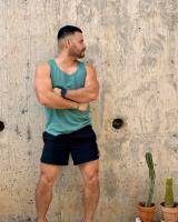 647802113: Chico busca chica en Madrid