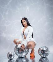 634693185: Chica busca chico en Sevilla