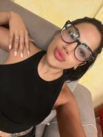 627899812: Chica busca chico en Barcelona