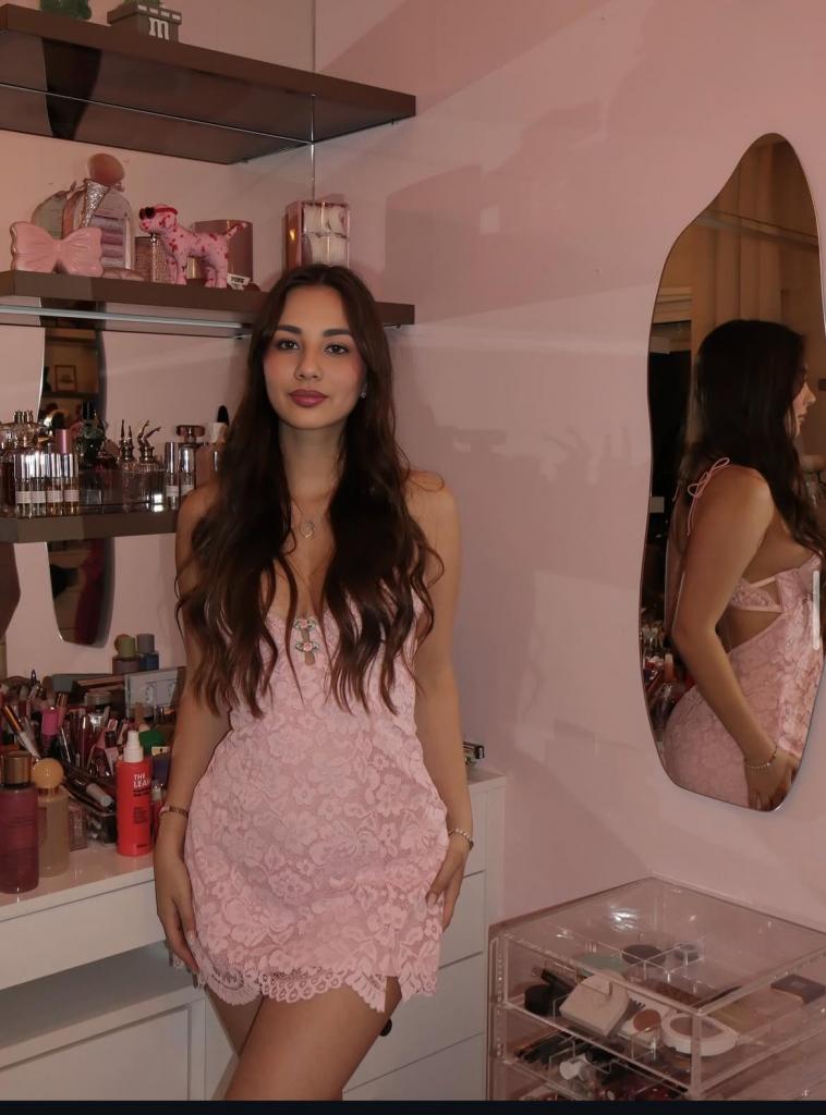 671926251: Chica busca chico en Málaga