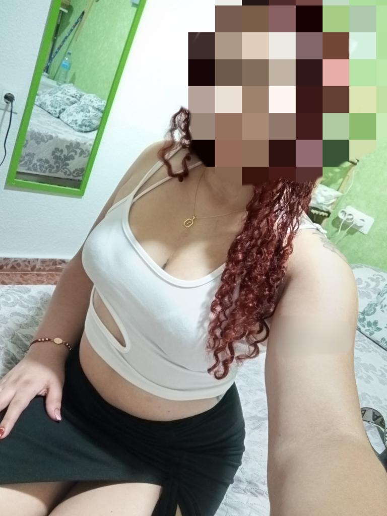 614447109: Chica busca chico en Granada