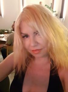 632715891: Chica busca chico en Ibiza