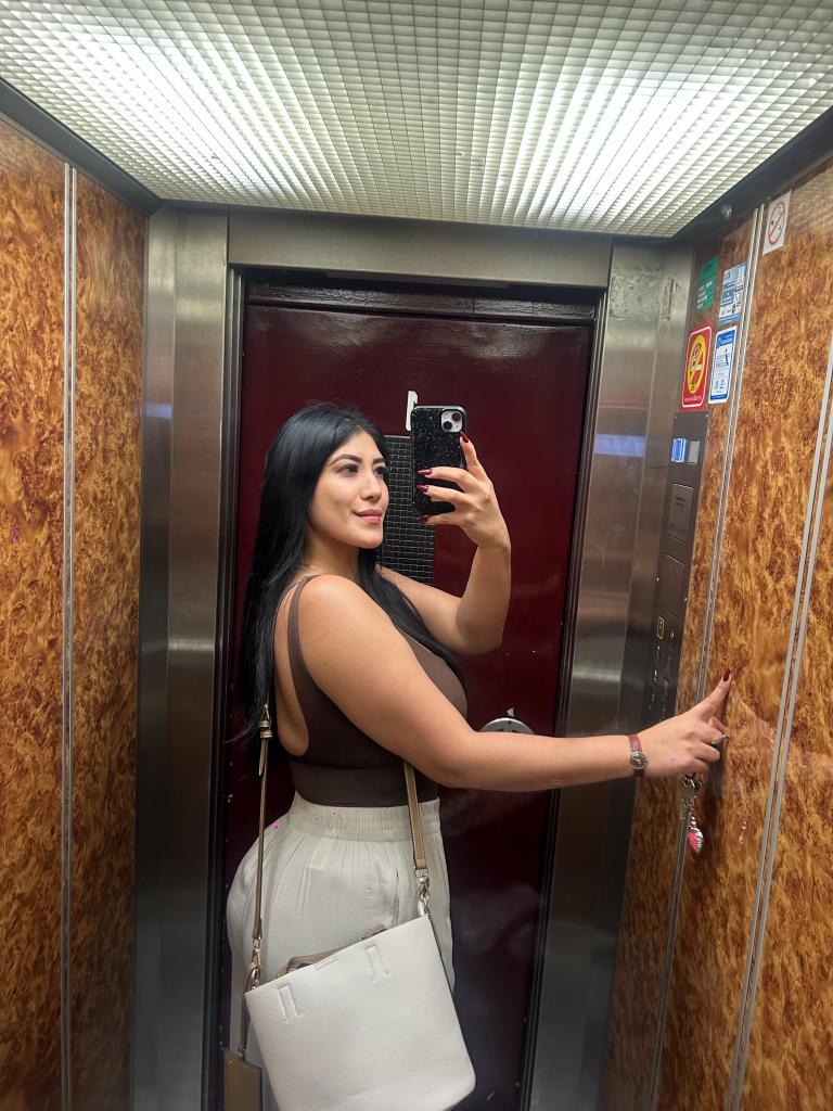 603981281: Chica busca chico en Zaragoza