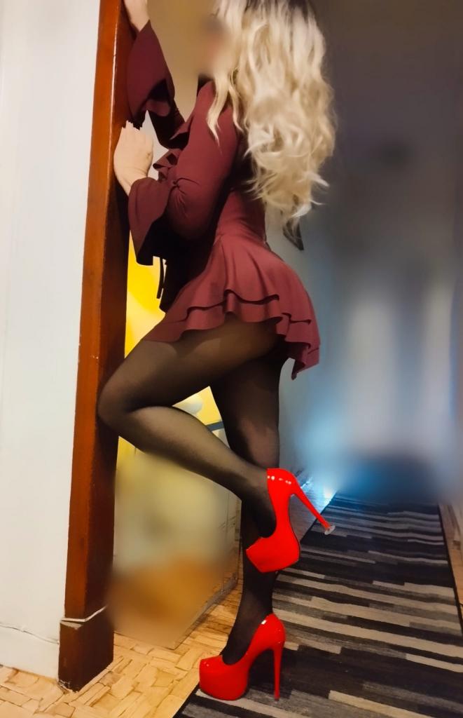 Chica busca chico en Huesca: 