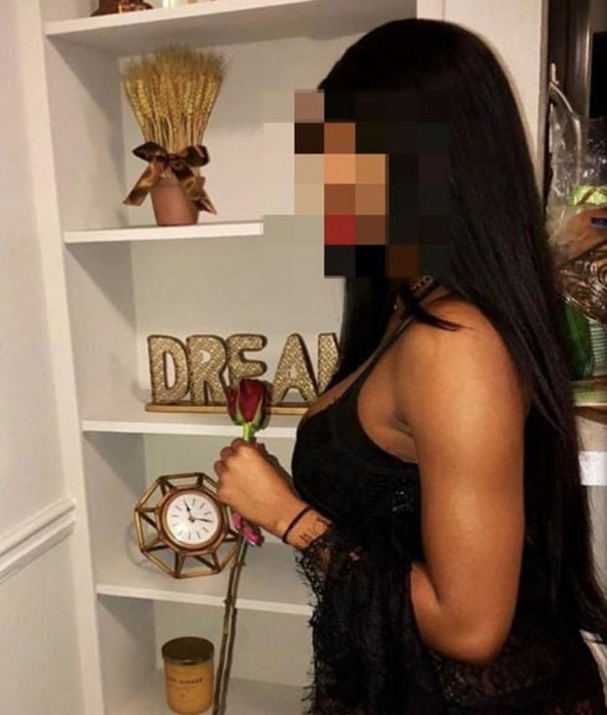 614740546: Chica busca chico en La Rioja