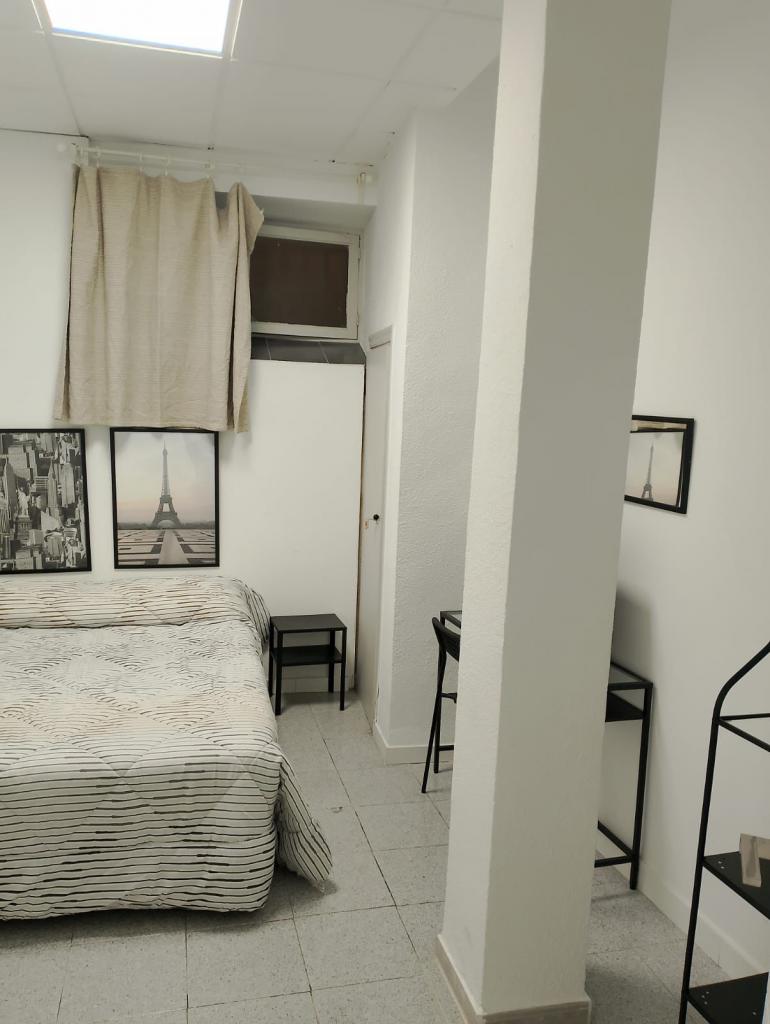 661144374:  en Murcia