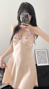 633399877: Chica busca chico en Barcelona