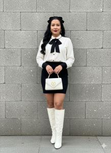 678274042: Chica busca chico en Menorca