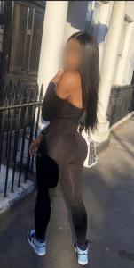 614740546: Chica busca chico en La Rioja