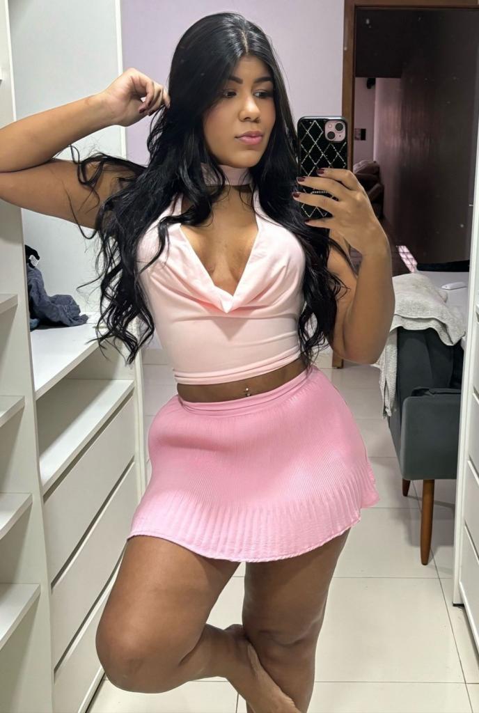 Chica busca chico en Almería: 