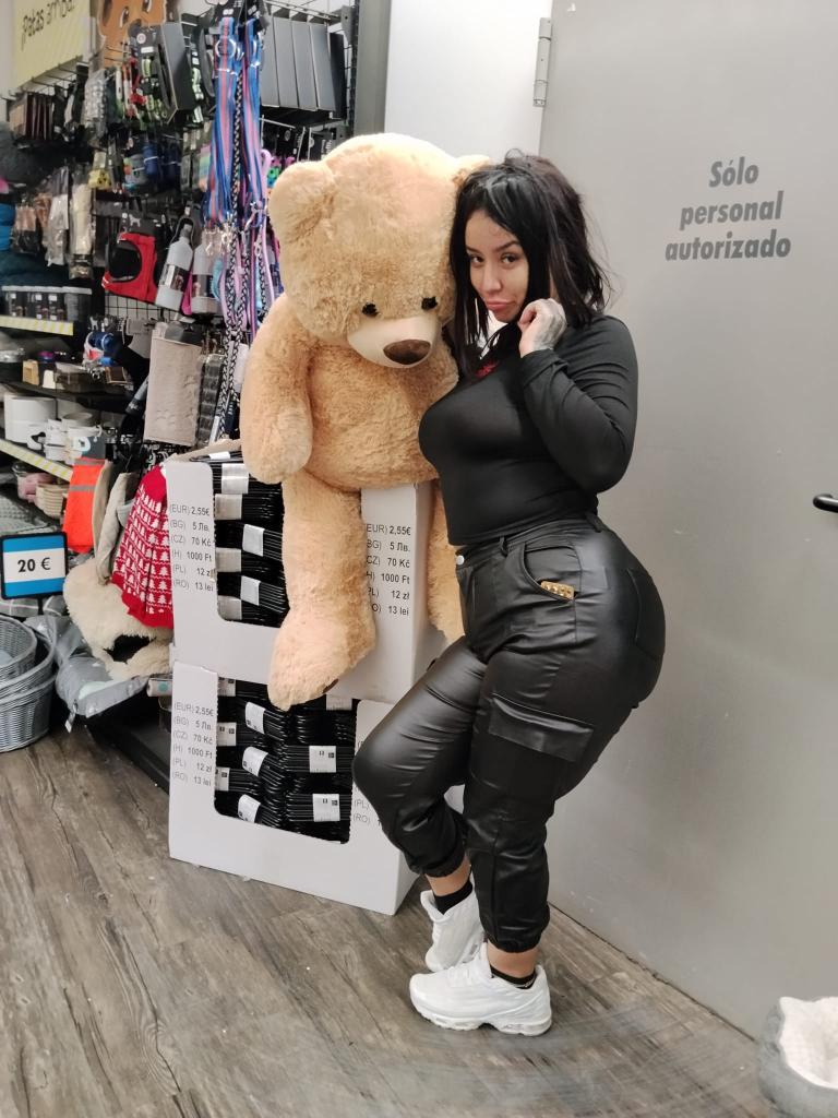 Chica busca chico en Sevilla: 