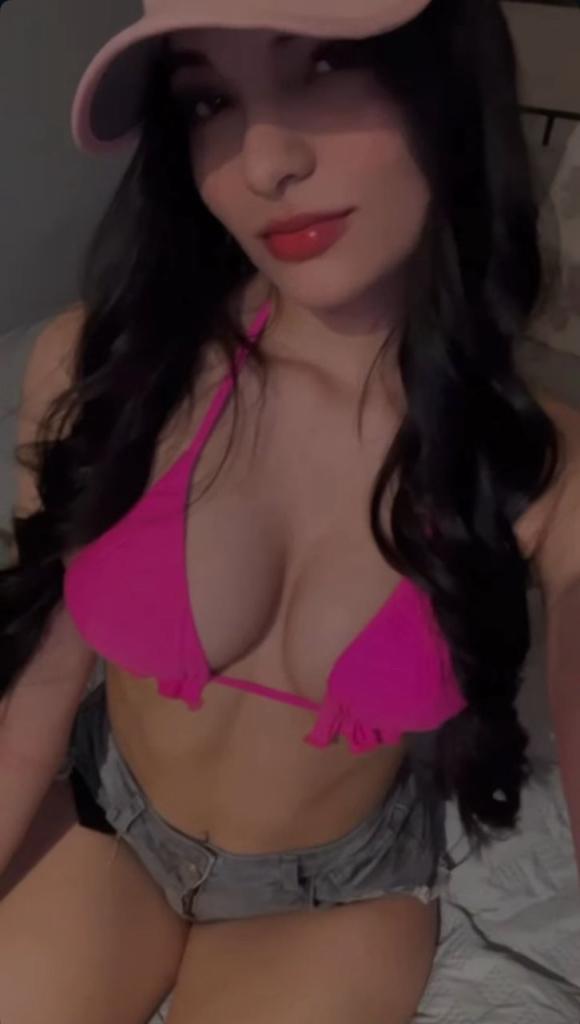 Chica busca chico en Tenerife: 