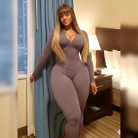 634796075: Chica busca chico en Barcelona