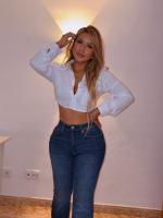 613300551: Chica busca chico en Ibiza