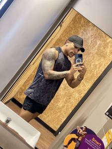 604242546: Chico busca chica en Sevilla