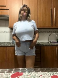 Chica busca chico en Tenerife: 