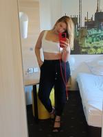 613746909: Chica busca chico en Tenerife