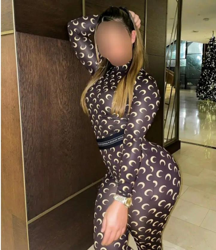 Chica busca chico en Huelva: 