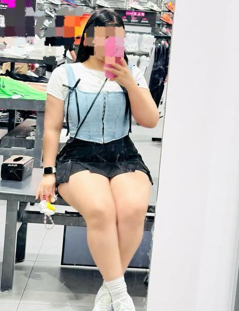 642632949: Chica busca chico en Navarra