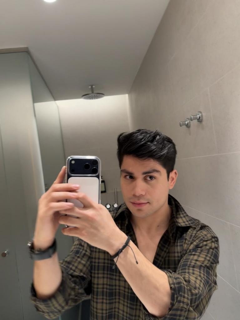 Chico busca chica en Barcelona: 