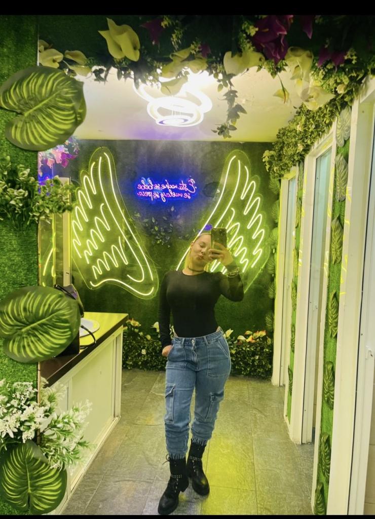 631622170: Chica busca chico en Murcia