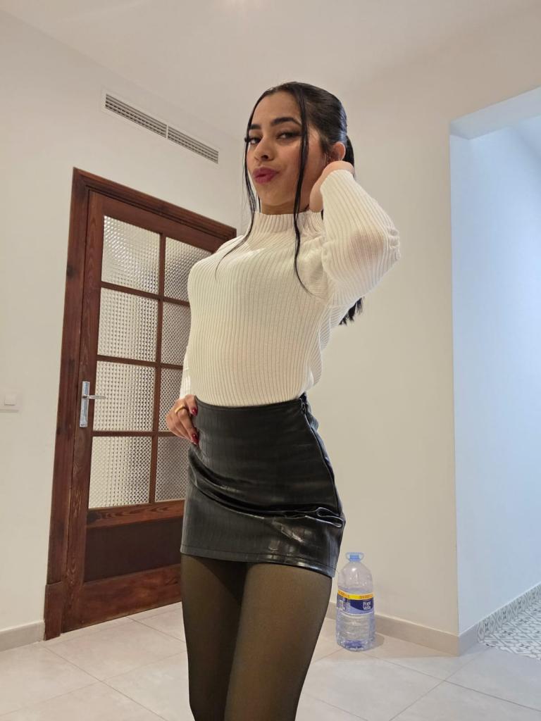 632832864: Chica busca chico en Mallorca