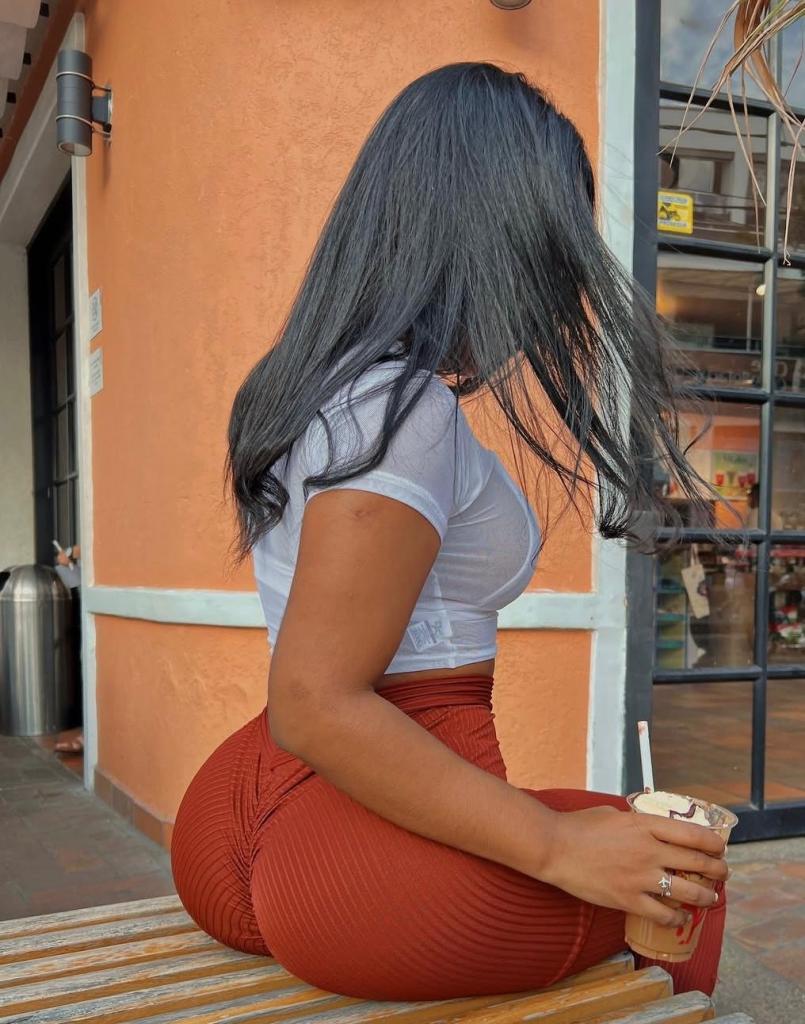 613644802: Chica busca chico en Granada