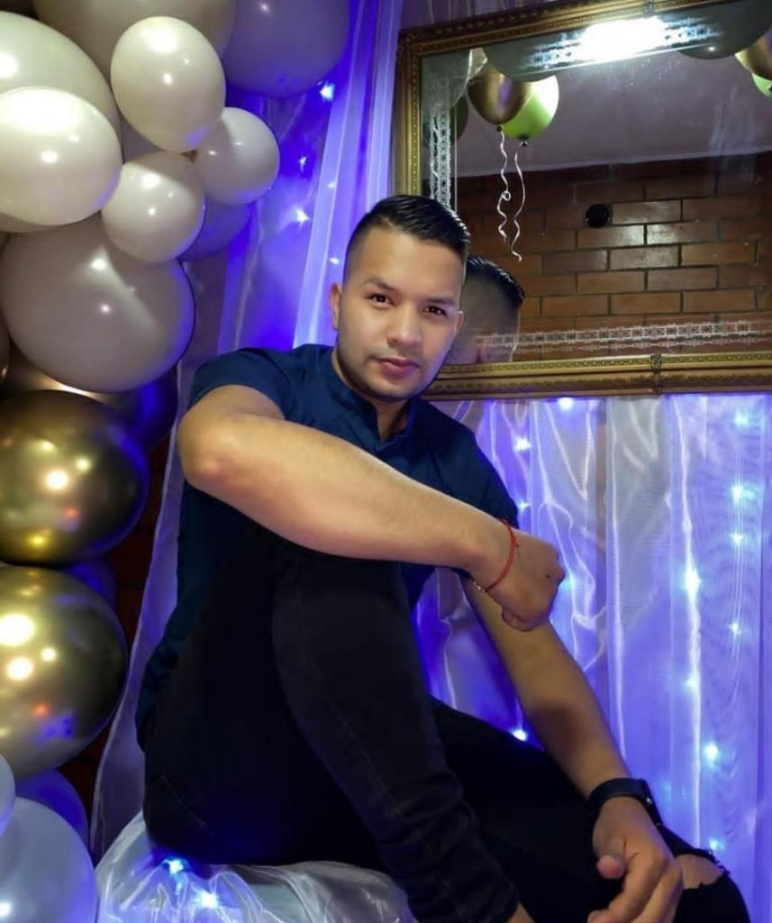 Chico busca chica en La Coruña: 