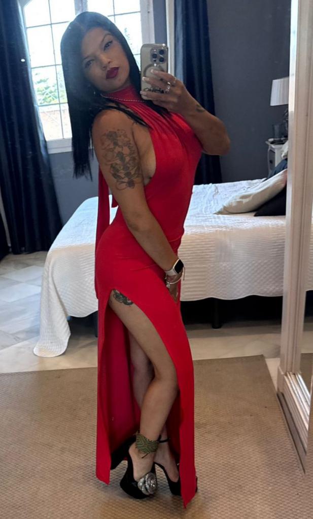 Chica busca chico en Sevilla: Chica busca chico